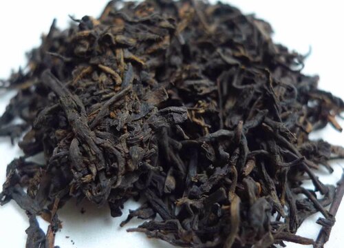 六堡茶的功效与作用及禁忌 什么人不适合喝六堡黑茶